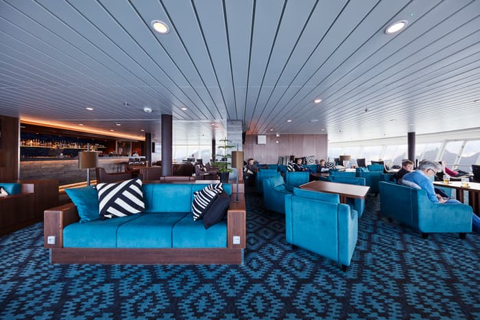 Hurtigruten - MS Nordkapp - Explorer Lounge 2.JPG